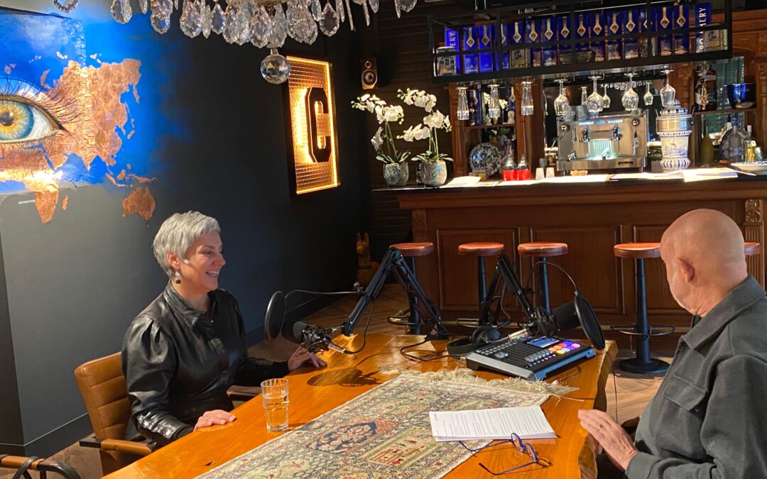 De regisseur van het afscheid: beelden die helen